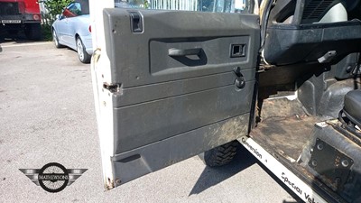 Lot 106 - 1990 LAND ROVER 127