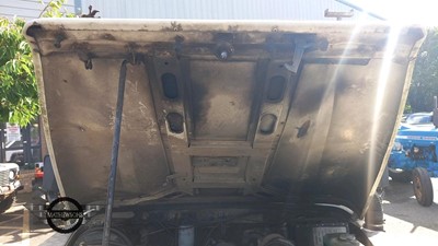Lot 106 - 1990 LAND ROVER 127