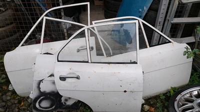 Lot 19 - MK 1 FORD ESCORT DOORS SET OF 4