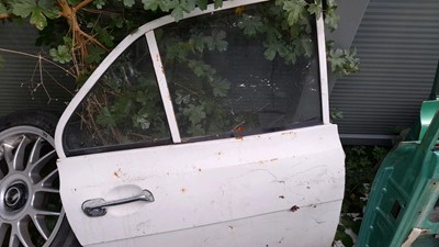 Lot 19 - MK 1 FORD ESCORT DOORS SET OF 4