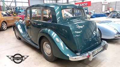 Lot 672 - 1953 TRIUMPH RENOWN SALOON