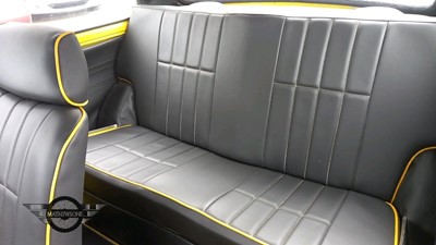 Lot 59 - 1971 AUSTIN MINI 1000