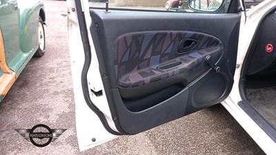 Lot 562 - 1997 MITSUBISHI CARISMA GLI