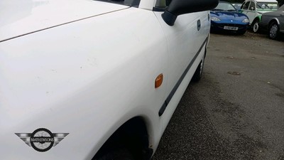 Lot 562 - 1997 MITSUBISHI CARISMA GLI