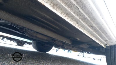 Lot 562 - 1997 MITSUBISHI CARISMA GLI