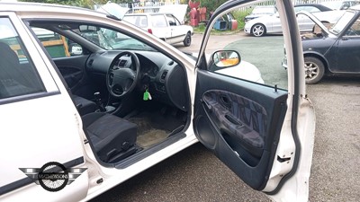 Lot 562 - 1997 MITSUBISHI CARISMA GLI