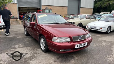 Lot 2 - 2000 VOLVO V70 D CLASSIC