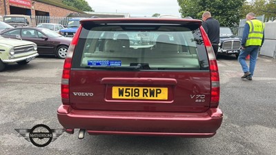 Lot 2 - 2000 VOLVO V70 D CLASSIC