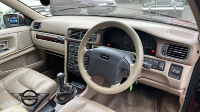 Lot 2 - 2000 VOLVO V70 D CLASSIC