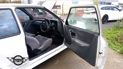 Lot 99 - 1990 FORD ESCORT XR3 INJ