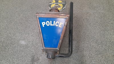 Lot 129 - POLICE STREET LAMP