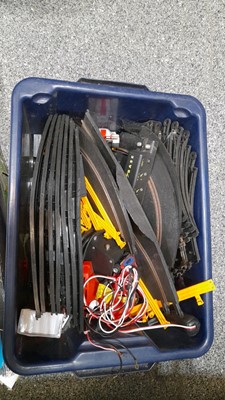 Lot 472 - 3 BOXES OF TRACK 2 SETS OF SCALEXTRIC'S