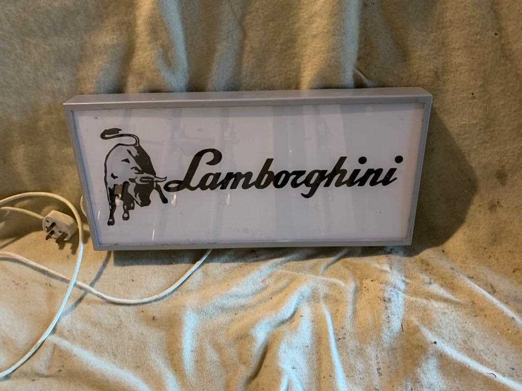 Lot 21 - LAMBORGHINI LIGHTUP SIGN  20" X 9"