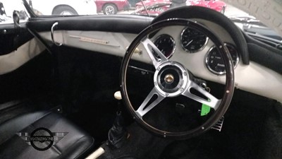 Lot 233 - 2016 SCARABEE 356 REPLICA