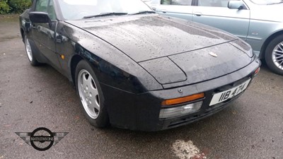 Lot 72 - 1989 PORSCHE 944 S2