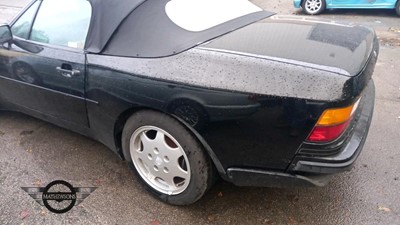 Lot 72 - 1989 PORSCHE 944 S2