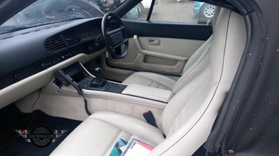 Lot 72 - 1989 PORSCHE 944 S2