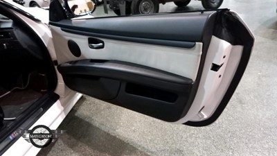 Lot 19 - 2009 BMW M3 SEMI AUTO