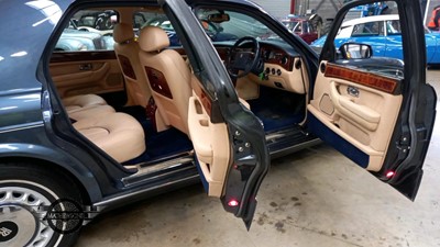 Lot 119 - 2001 ROLLS ROYCE SILVER SERAPH AUTO