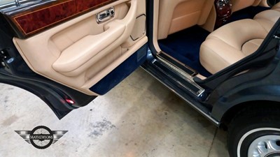 Lot 119 - 2001 ROLLS ROYCE SILVER SERAPH AUTO
