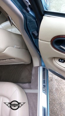 Lot 234 - 1997 JAGUAR XJ SPORT V8 AUTO