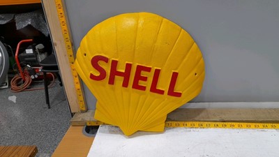 Lot 418 - SHELL CAST SIGN 15" X 15"