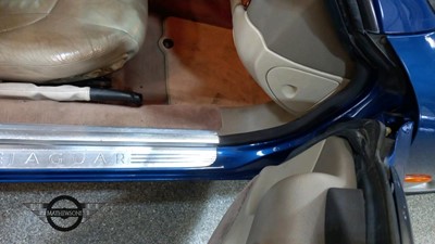 Lot 131 - 1999 JAGUAR XK8 COUPE AUTO