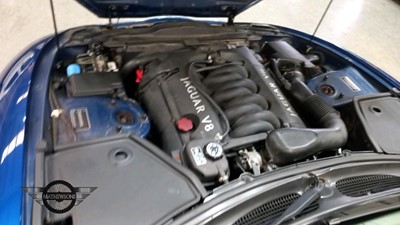 Lot 131 - 1999 JAGUAR XK8 COUPE AUTO