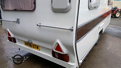 Lot 382 - 1980 CARLIGHT CARAVAN COMMANDER 152 - ALL PROCEEDS TO CHARITY