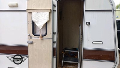Lot 382 - 1980 CARLIGHT CARAVAN COMMANDER 152 - ALL PROCEEDS TO CHARITY