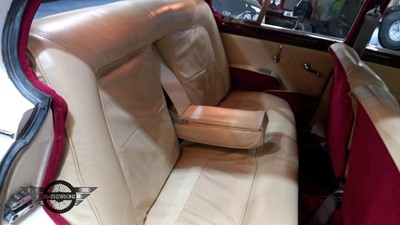 Lot 23 - 1963 JAGUAR MK II 2.4/240
