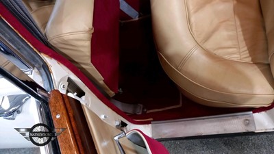 Lot 23 - 1963 JAGUAR MK II 2.4/240