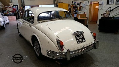 Lot 23 - 1963 JAGUAR MK II 2.4/240