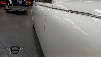Lot 23 - 1963 JAGUAR MK II 2.4/240