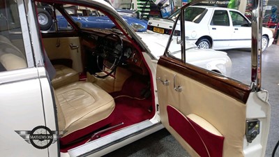 Lot 23 - 1963 JAGUAR MK II 2.4/240