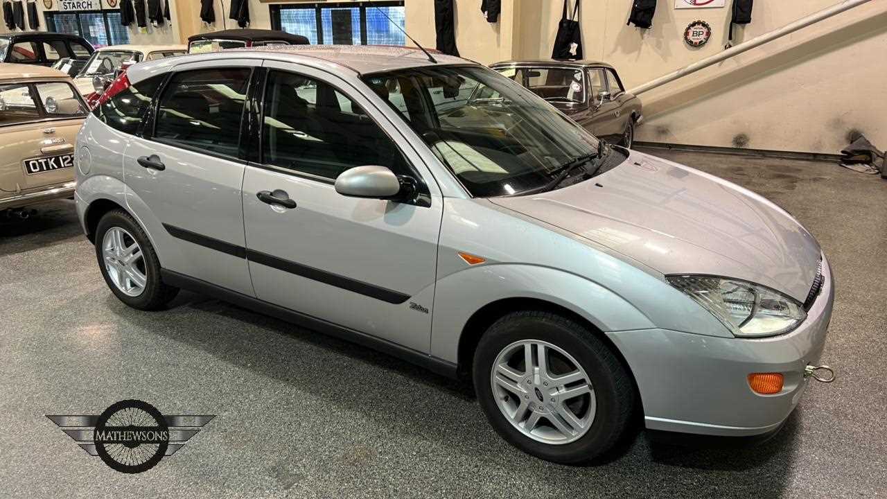 Lot 88 - 2001 FORD FOCUS ZETEC