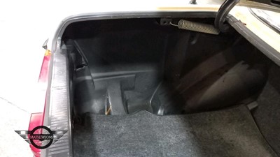 Lot 116 - 1982 MERCEDES 200