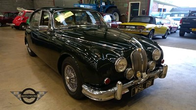 Lot 8 - 1961 JAGUAR MK II