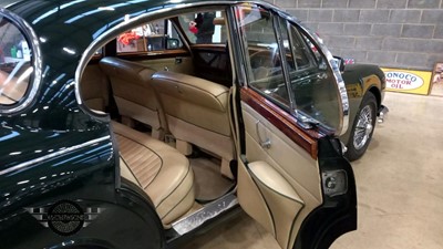 Lot 8 - 1961 JAGUAR MK II