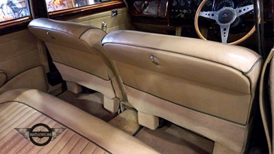 Lot 8 - 1961 JAGUAR MK II
