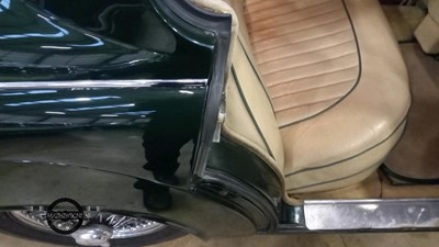 Lot 8 - 1961 JAGUAR MK II