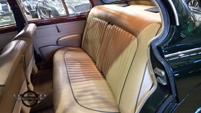 Lot 8 - 1961 JAGUAR MK II