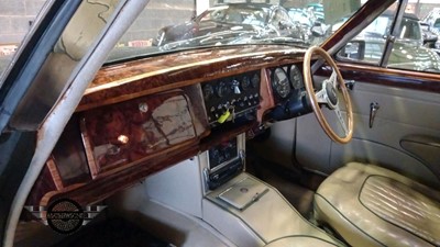 Lot 8 - 1961 JAGUAR MK II