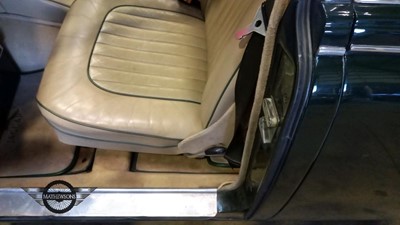 Lot 8 - 1961 JAGUAR MK II