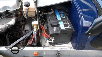 Lot 11 - 2004 LUEGO VELOCITY XT