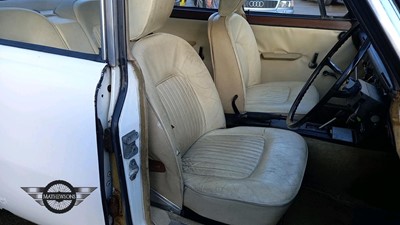 Lot 15 - 1973 ROVER 2000 SC AUTO