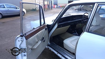 Lot 15 - 1973 ROVER 2000 SC AUTO