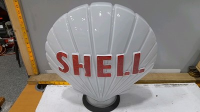 Lot 38 - SHELL PETROL PUMP GLASS GLOBE