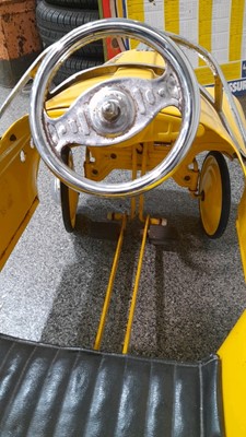 Lot 76 - CHILDS PEDAL CAR  ( YELLOW TAXI )