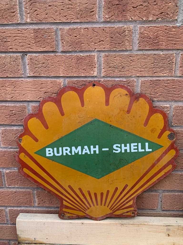 Lot 65 - BURMAH-SHELL ENAMEL SIGN  18" X 20"
